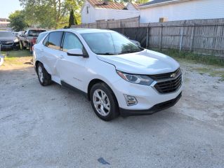 2019 Chevrolet Equinox LT - Exterior Front Right Corner Image